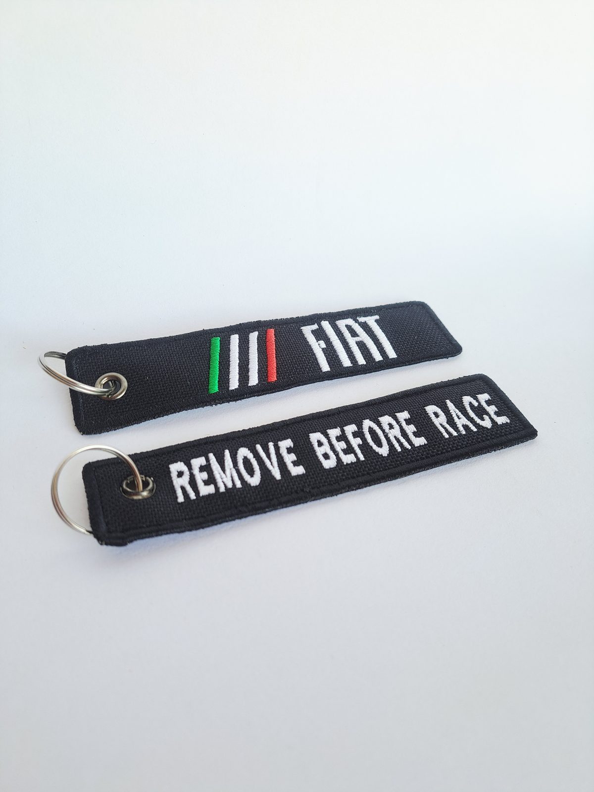 Llavero bordado personalizado