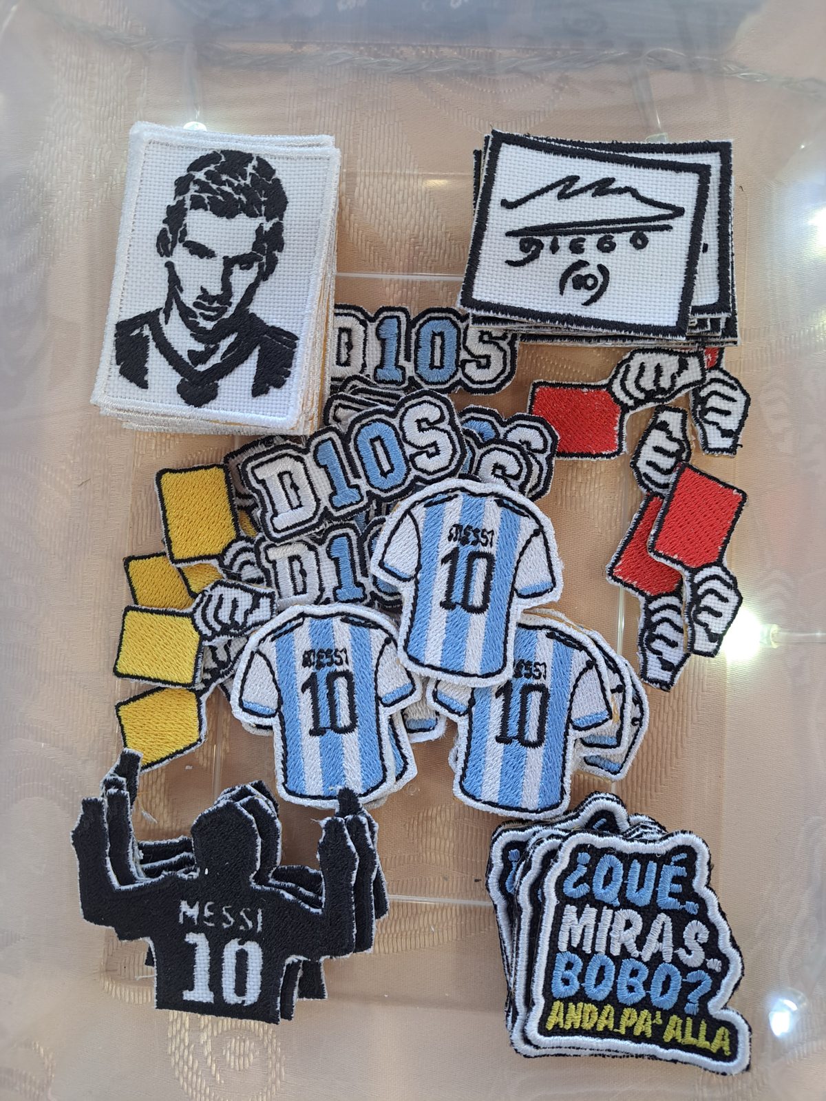Sticker bordado personalizado